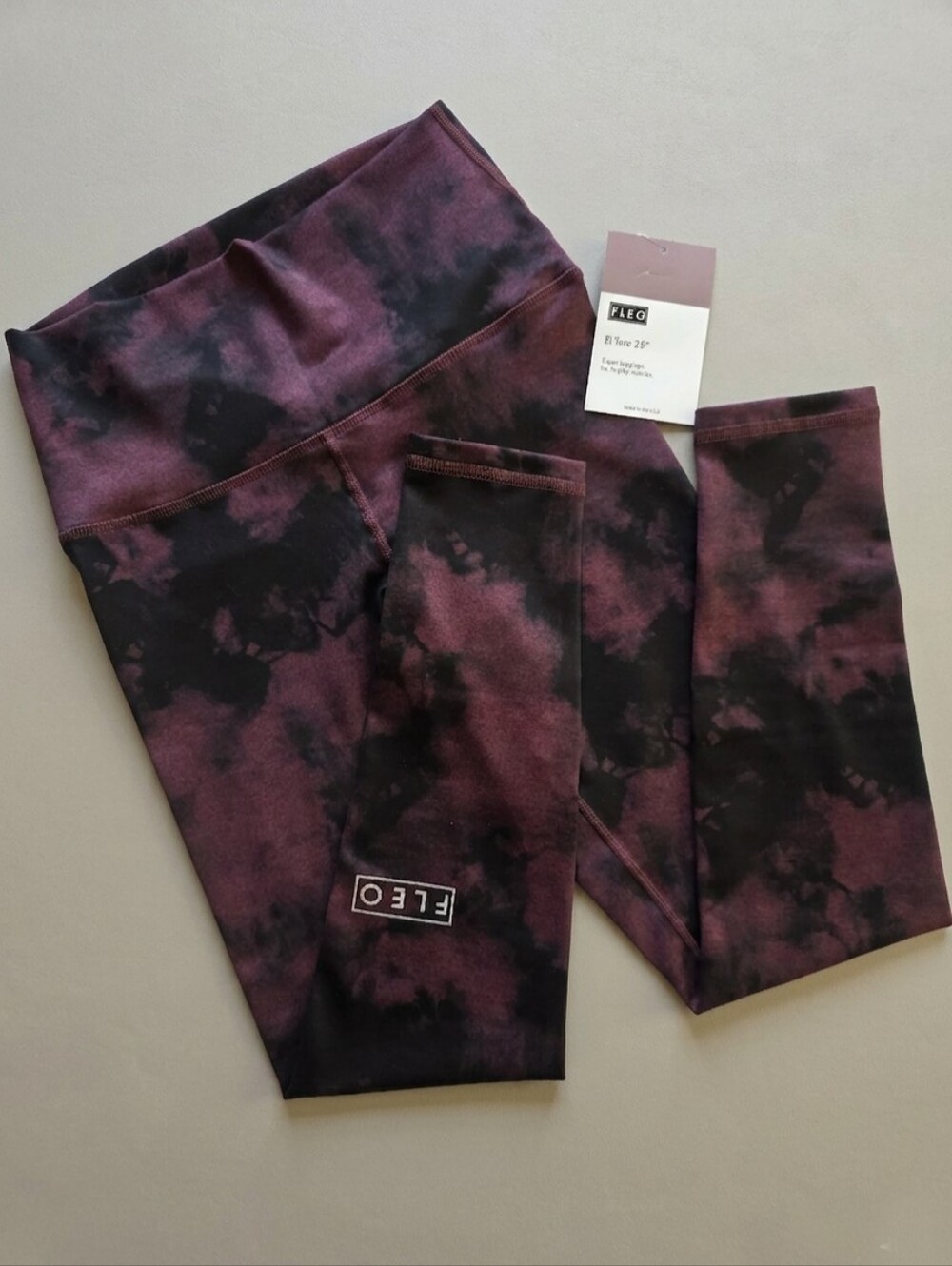 FLEO El Toro 25” Leggings M Burgundy Black Tie Dye CrossFit Gym Training Fitness